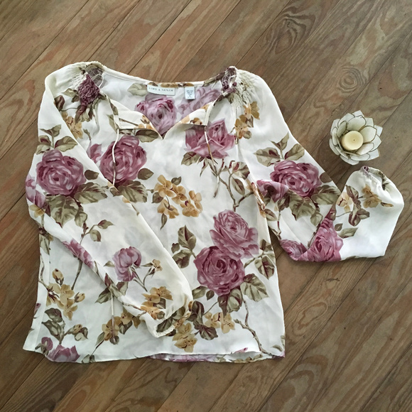 Lord & Taylor Tops -  Lord and Taylor 100% Silk Blouse 